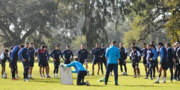 Exigente hoja de ruta del «Lobo» entre Primera Nacional y Copa Argentina