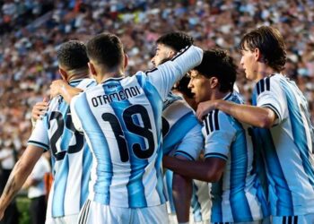 Argentina goleó a Islandia en la previa del inicio del mundial
