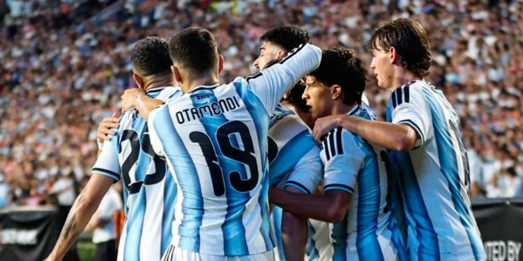 Argentina goleó a Islandia en la previa del inicio del mundial