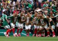 México ganó en su debut mundialista