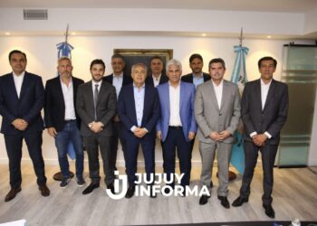 Gobernadores del Norte Grande debaten su postura frente al cambio de zona fria