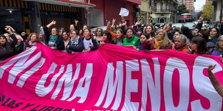 Se espera una multitud frente al Congreso por la marcha contra la violencia de género