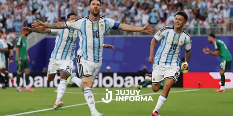Messi hace más historia: Argentina tuvo un estreno soñado y goleó 3-0 a Argelia con una actuación espectacular