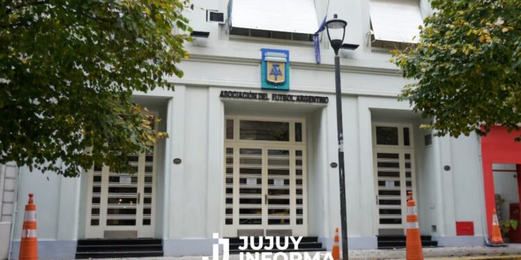 La Justicia validó el cambio de domicilio de la AFA y anuló la designación de veedores que había dispuesto el Gobierno
