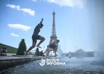 Preocupación por la ola de calor en Francia: al menos 40 personas murieron ahogadas en la última semana