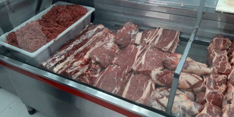 El drama de los comerciantes en San Pedro de Jujuy: alta dependencia de la tarjeta de crédito y un desplome del 50% en las ventas