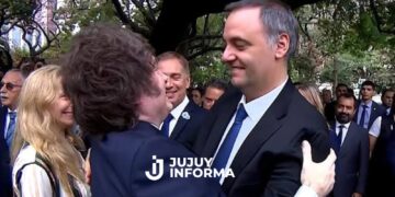 Javier Milei: “Si la Justicia encuentra culpable a Adorni, lo eyecto de una patada, pero yo creo en su honestidad”