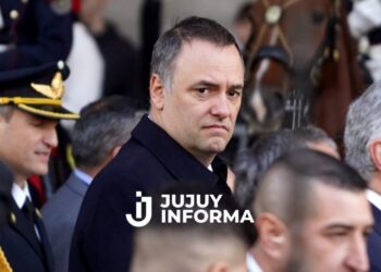 Manuel Adorni renunció a la jefatura de Gabinete en medio de la investigación por presunto enriquecimiento ilícito