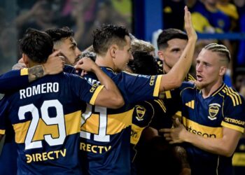 Boca juega esta noche en el estadio Padre Martearena de la provincia de Salta