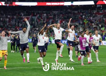 Inglaterra se impuso por 3-2 y derrumbó la ilusión de México
