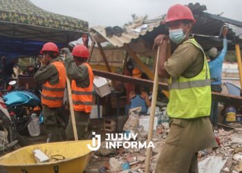 Ya son 4.490 los muertos por los terremotos en Venezuela: miles de personas continúan en campamentos