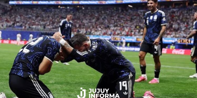 Argentina le dio vuelta el resultado a Inglaterra en su mejor partido del Mundial y está en la final