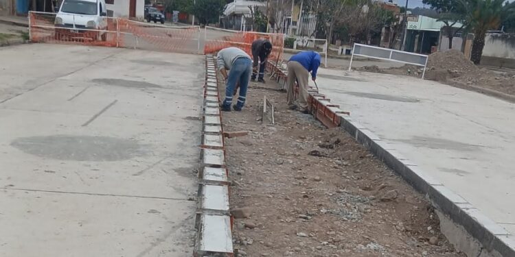 Se pavimentó calle San Gabriel en San Pedro de Jujuy que une tres barrios