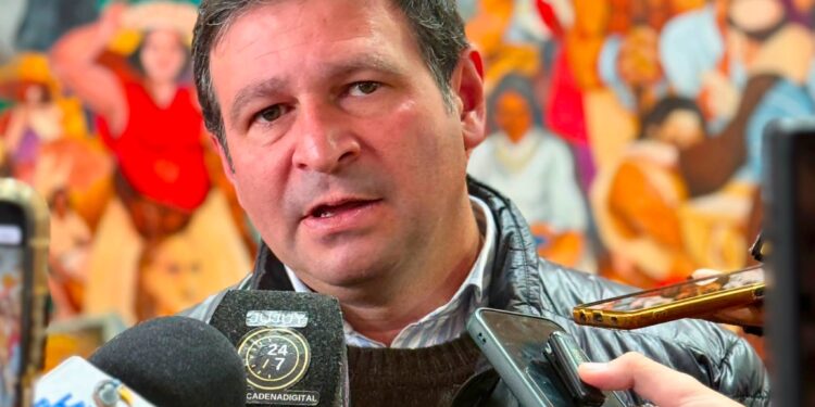Sesionó la Legislatura de la Provincia y Canedi otra vez ausente