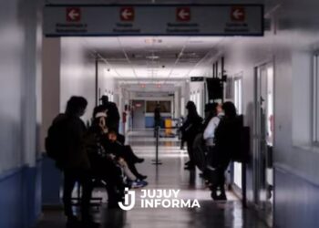 Los hospitales nacionales comenzarán a cobrarles a los extranjeros no residentes en el país