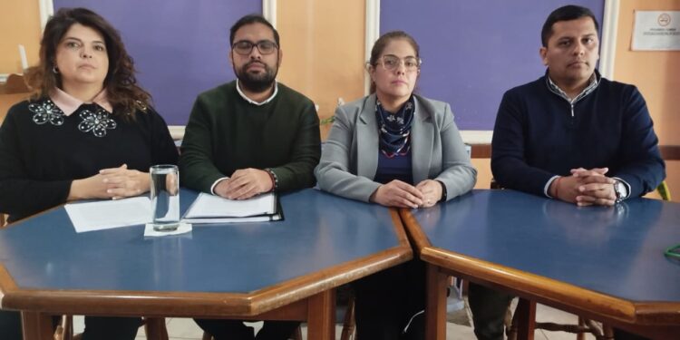 El Ministerio de Educación investiga al IES N° 9 «Juana Azurduy» por presunta adulteración en los libros matrices y aclara que las clases continúan con normalidad