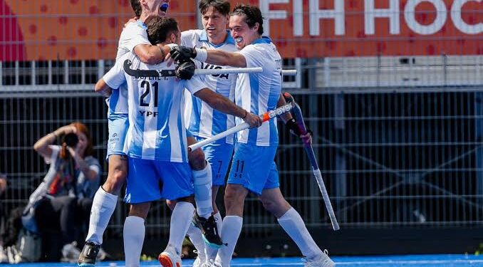 Mundial de Hockey: Los Leones ganaron y avanzaron a la segunda fase
