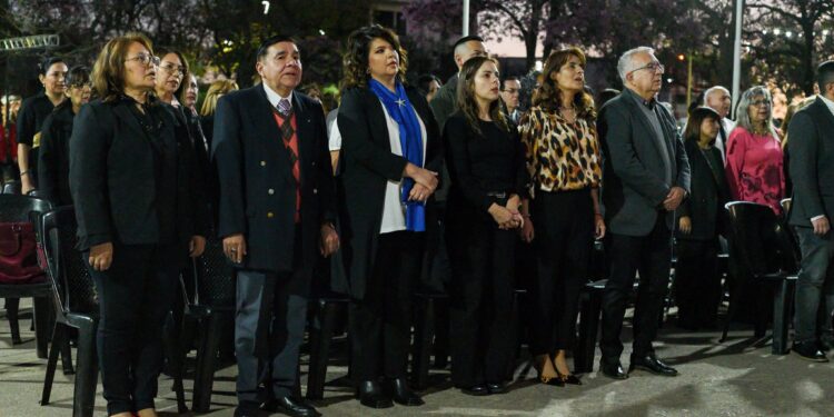 Julio Bravo acompañó el inicio de la Semana del Profesor