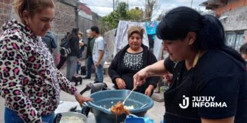 Un nuevo informe revela que el 42,3% de los habitantes de barrios populares dejó de comer un día entero por falta de dinero