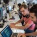Pluriempleo récord en Argentina: más de 2,2 millones de personas tienen dos o más trabajos
