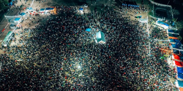 Más de 15 mil personas participaron de Peña Colorada: el éxito también fue generar trabajo para nuestros vecinos