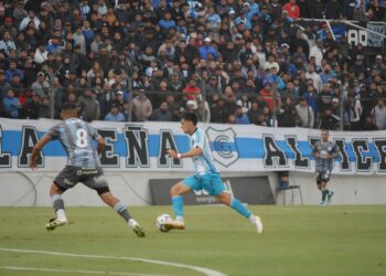 Gimnasia y Esgrima y un empate agridulce ante Gimnasia y Tiro de Salta