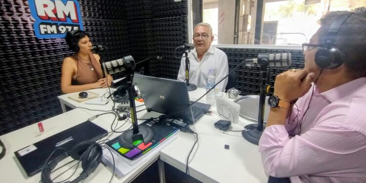 Julio Bravo participó del 10° aniversario de Municipal FM 97.5 y realizó un balance positivo de la XI Edición del Festival de la Peña Colorada