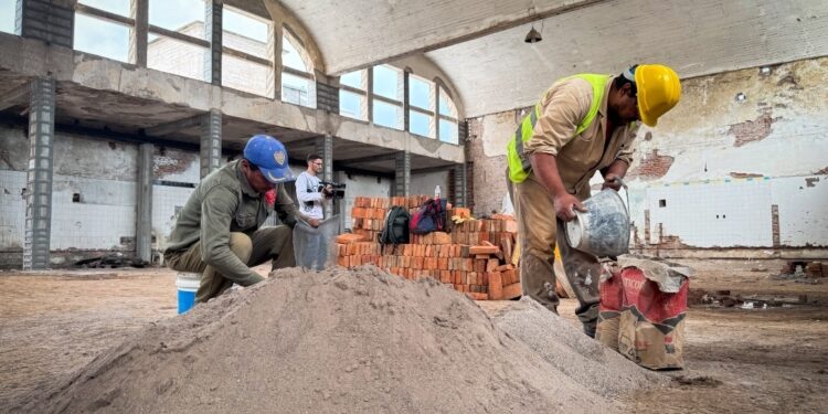 Avanzan las obras de remodelación y modernización del Mercado Municipal de San Pedro