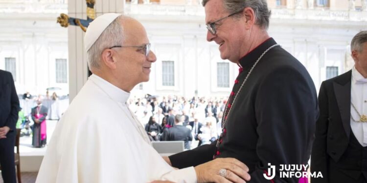 García Cuerva dijo que el Papa se va a encontrar con una Argentina “en crisis” y “con un porcentaje alto de pobres”