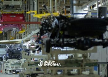 La producción automotriz cayó 15,6% anual en septiembre, pero las exportaciones tocaron máximos del año