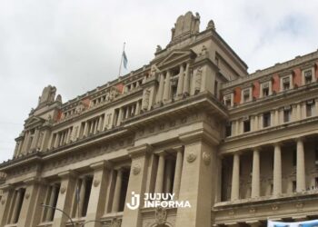La Corte repuso la ley de tierras que limita la venta a extranjeros