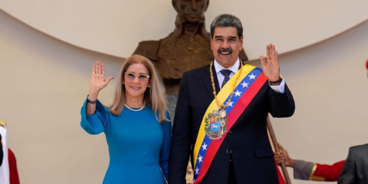 EE.UU. acusó a Maduro y a su esposa de conspiración para cometer torturas