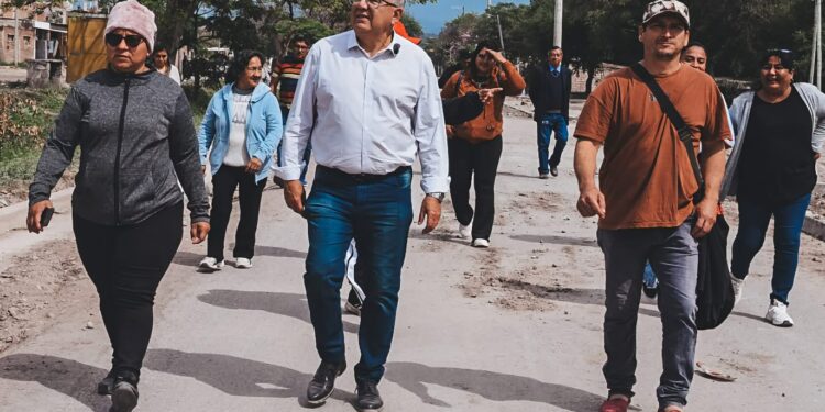 Bravo reclama lugar para el interior en la conducción radical y cierra la puerta a Milei