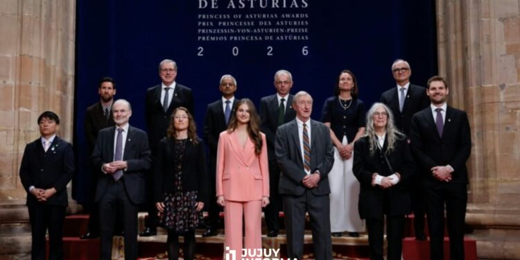 Lionel Messi recibió el Premio Princesa de Asturias por su trayectoria y compromiso solidario