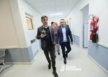 Kicillof llega a Jujuy en una visita de carácter político e institucional