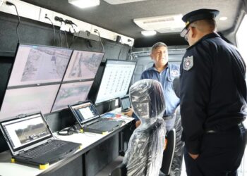 Seguridad incorpora una unidad móvil con tecnología integral para coordinar operativos