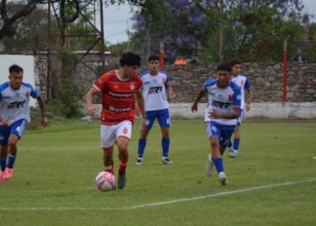 Atlético San Pedro goleo y paso de ronda